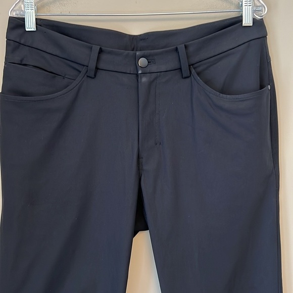 Lululemon ABC Pant Classic *34" in Black size 34 - Picture 8 of 9